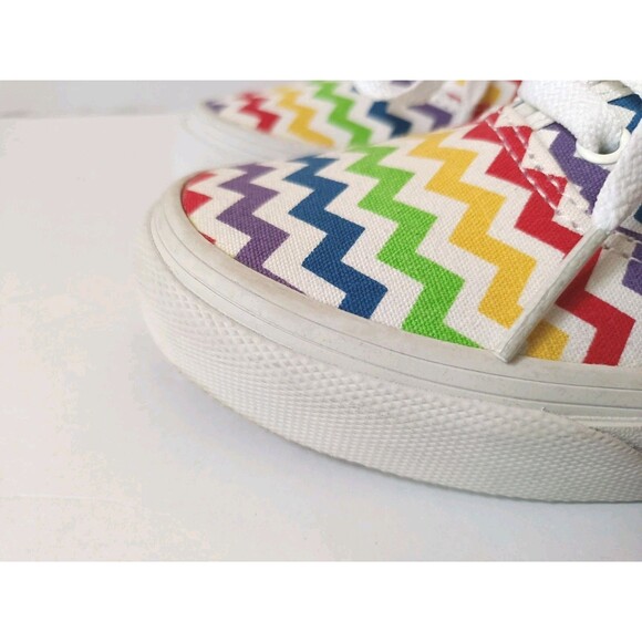 Vans Off the Wall Rainbow Zig Zag Chevron Shoes Womens 6 Multi Color - Picture 4 of 7